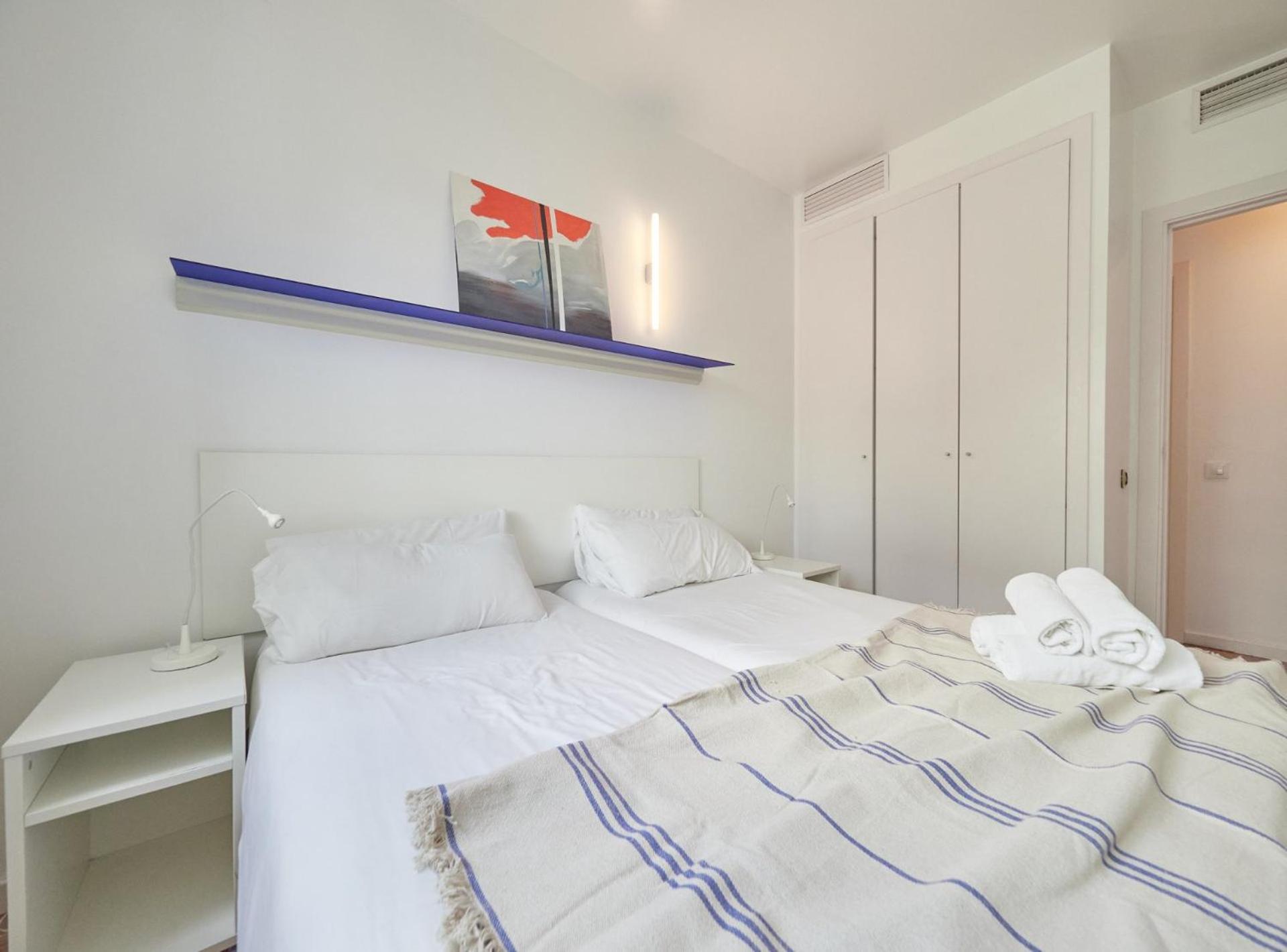 Vila Olimpica Pool Suites Barcelona Exterior photo