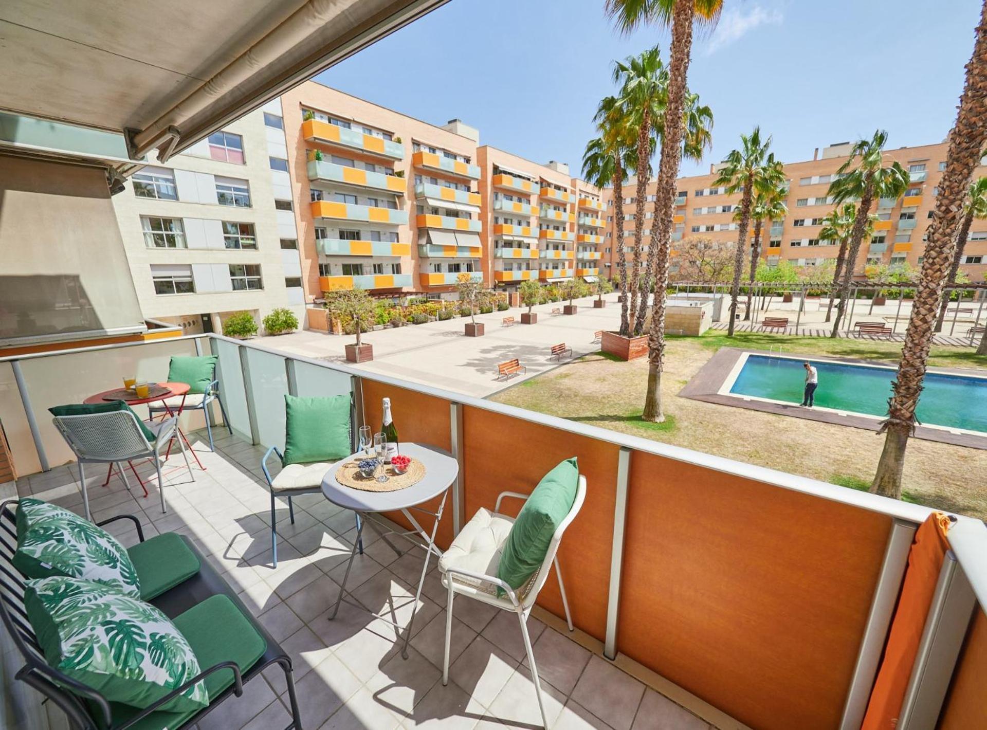 Vila Olimpica Pool Suites Barcelona Exterior photo